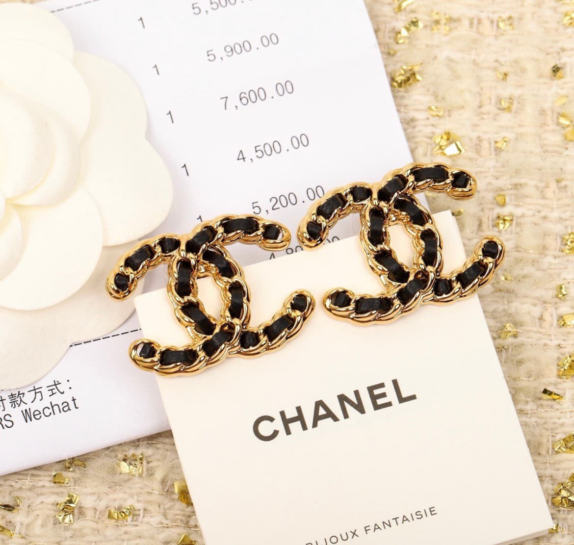Boucles d'oreilles Chanel tressées, grand format, double C