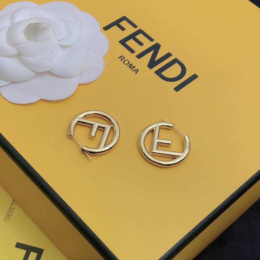 Boucles d'oreilles Fendi en lettres creuses