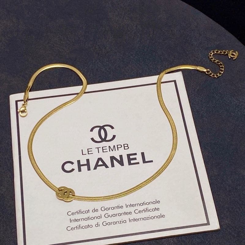 Collier Chanel Double C