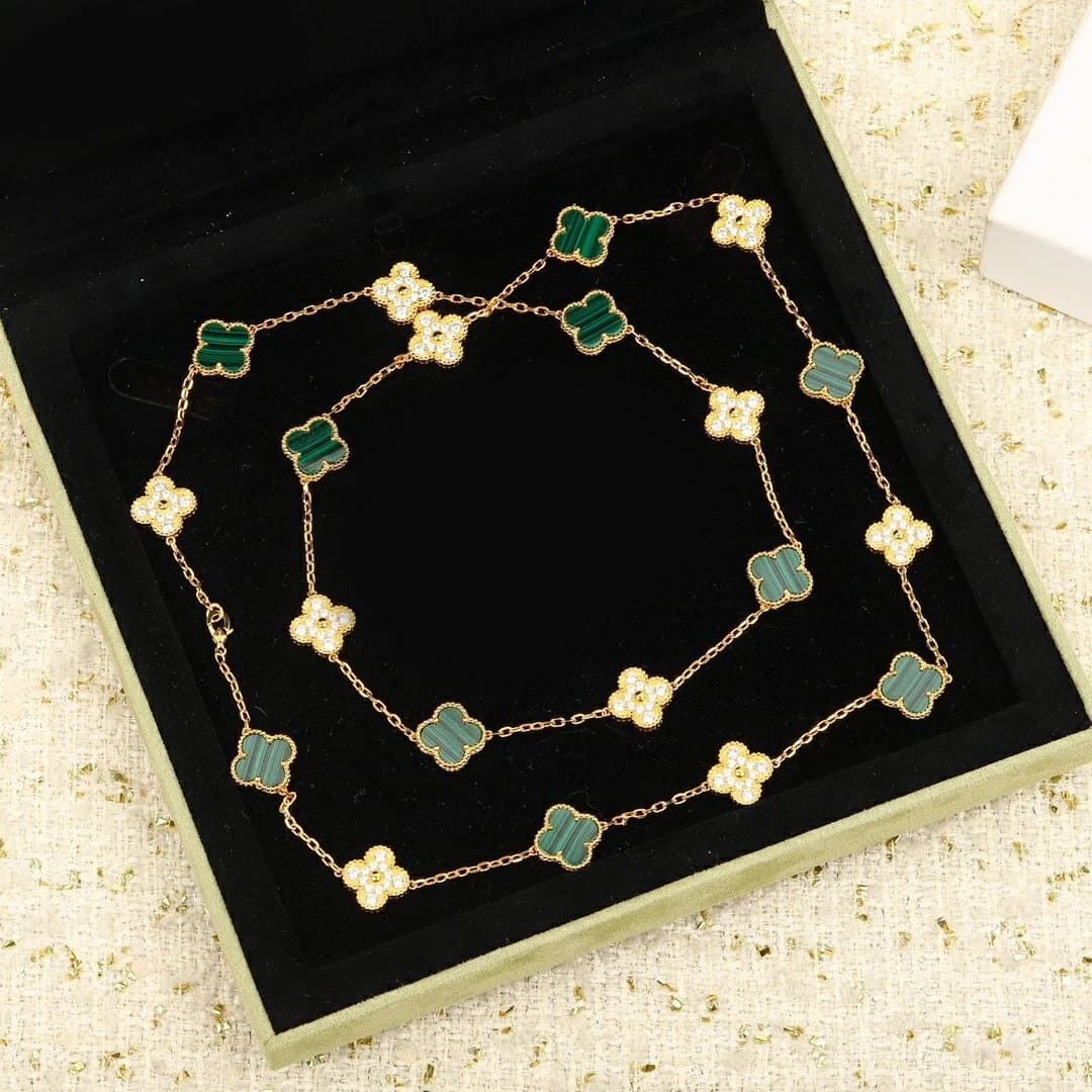 Collier Van Cleef & Arpels VCA Alhambra 20 en malachite et diamants
