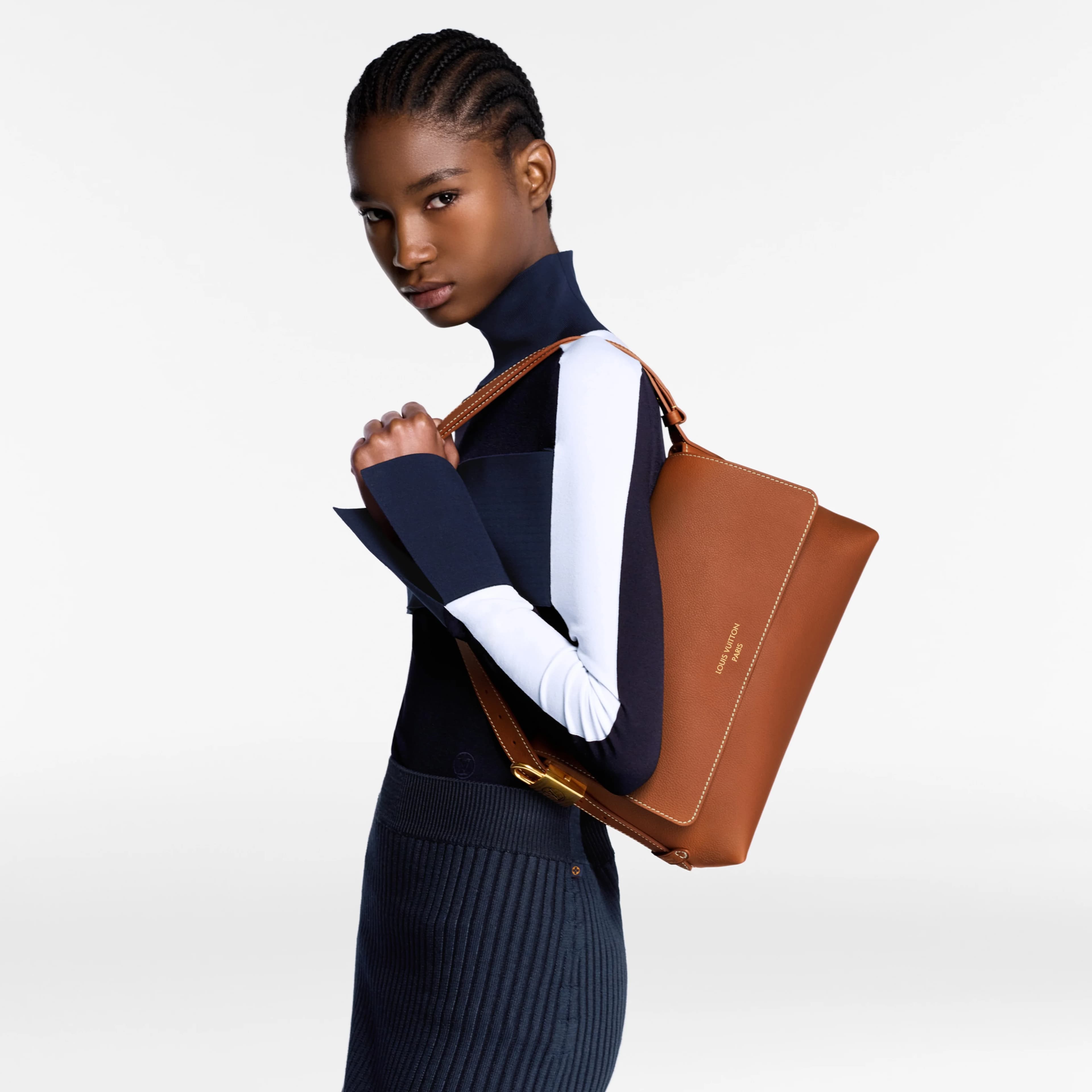 Sac Low Key Messenger