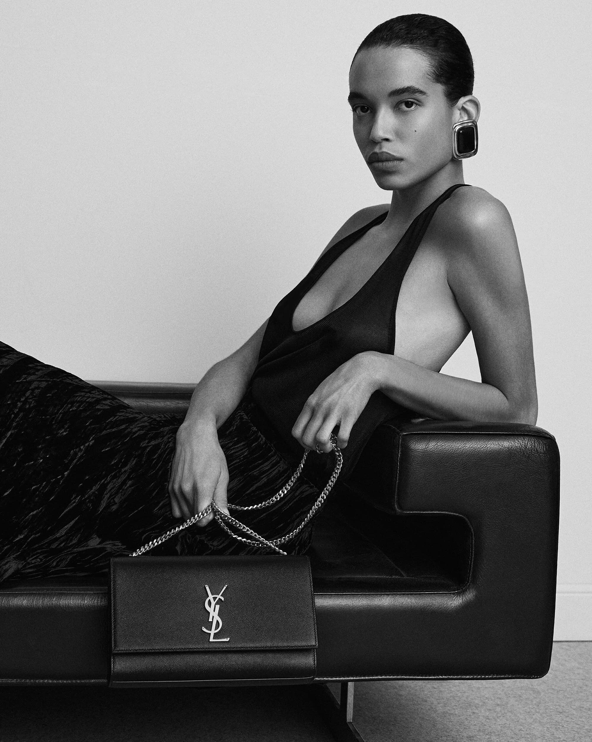 KATE MEDIUM EN CUIR GRAIN DE POUDRE — vue 1