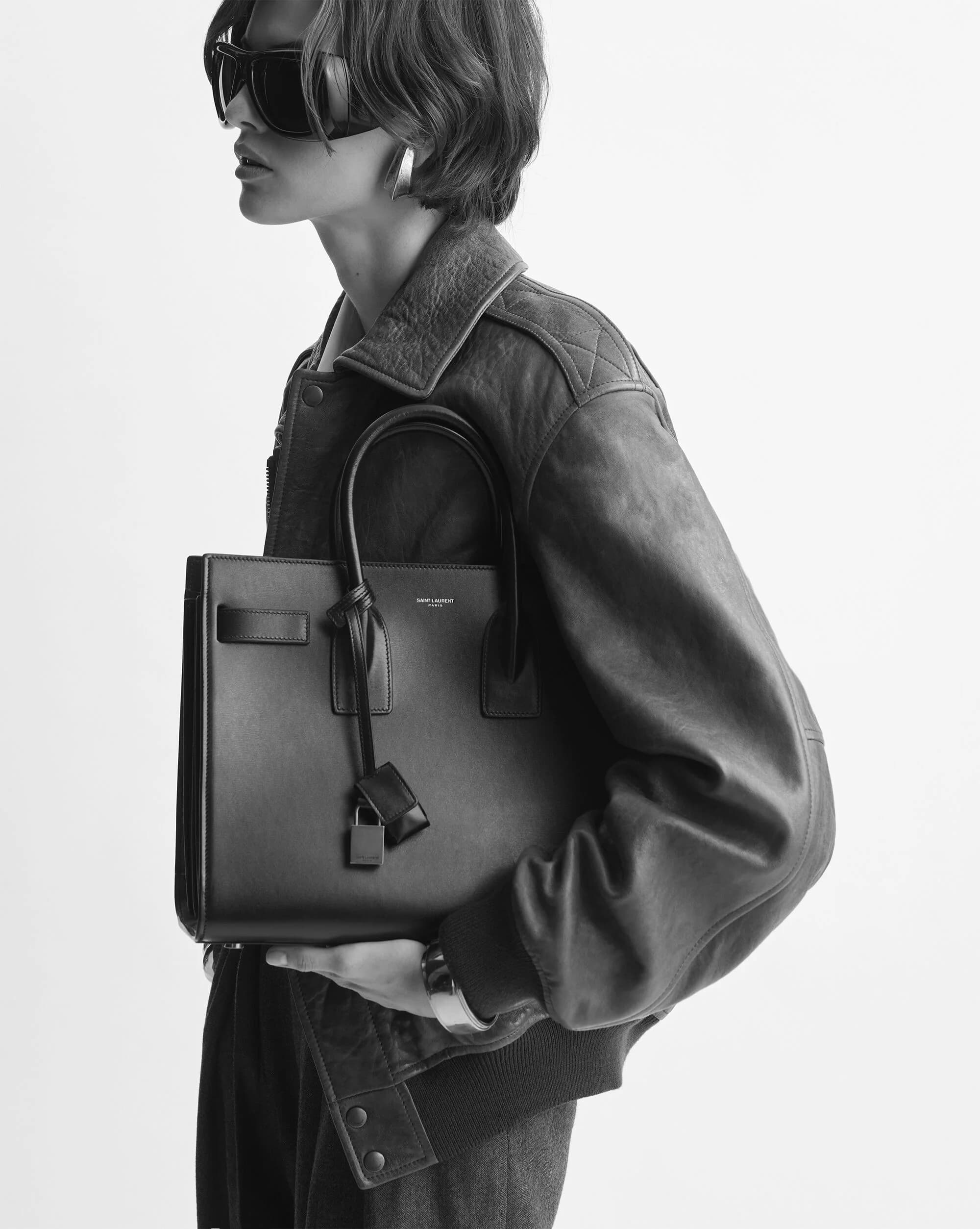SAC DE JOUR EN CUIR LISSE - SMALL