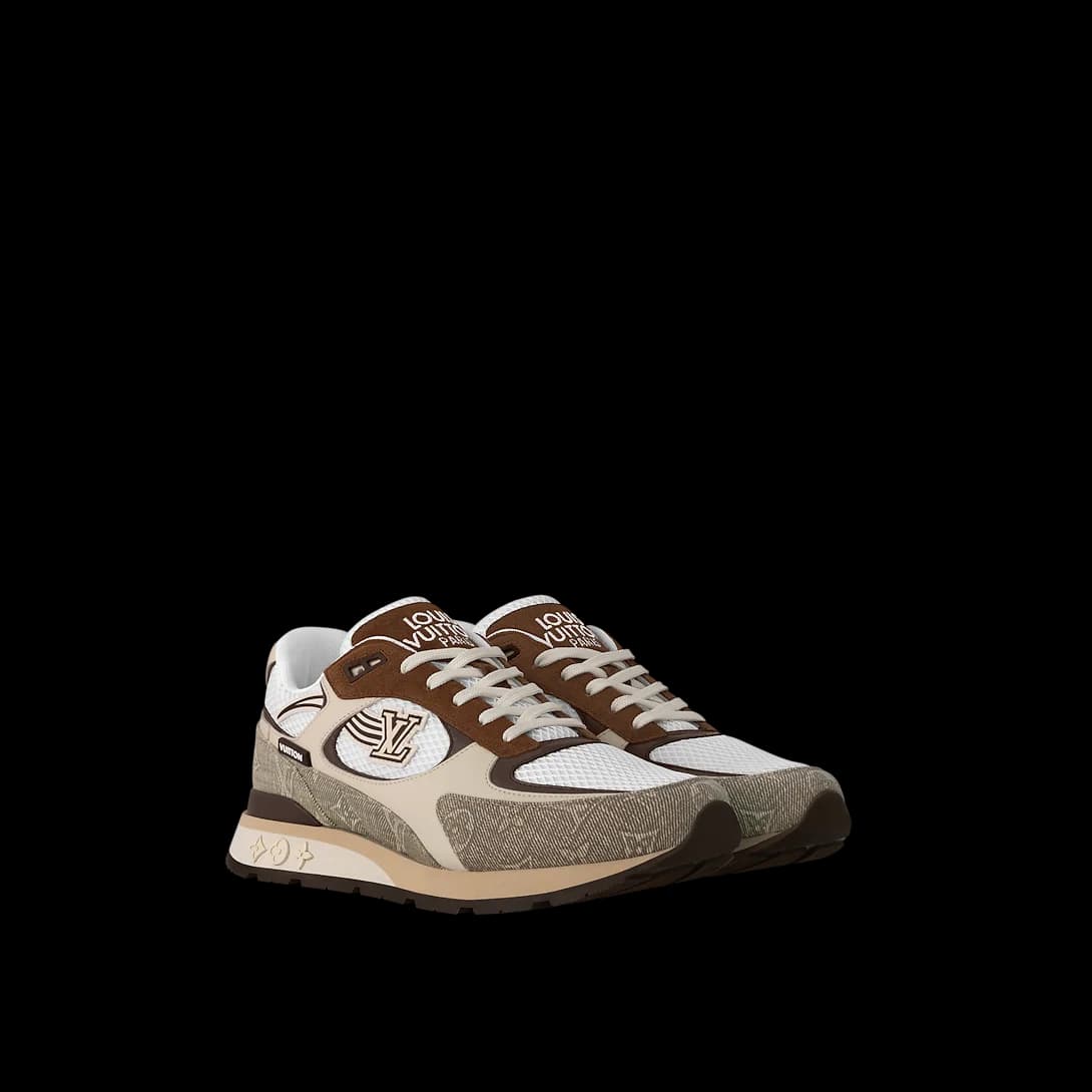 Sneaker Run Away - #3