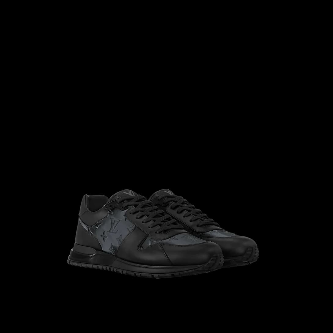 Sneaker Run Away - #6