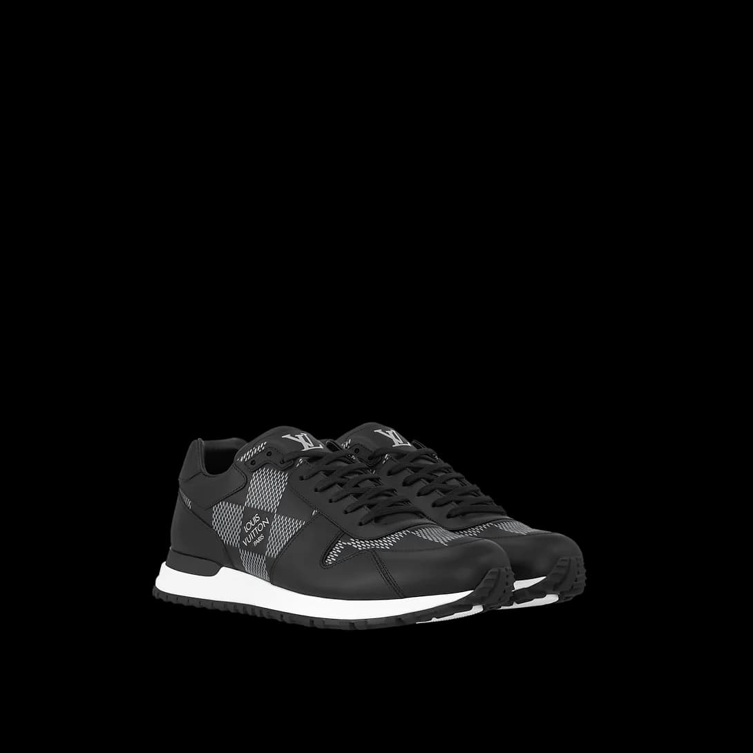 Sneaker Run Away - #8