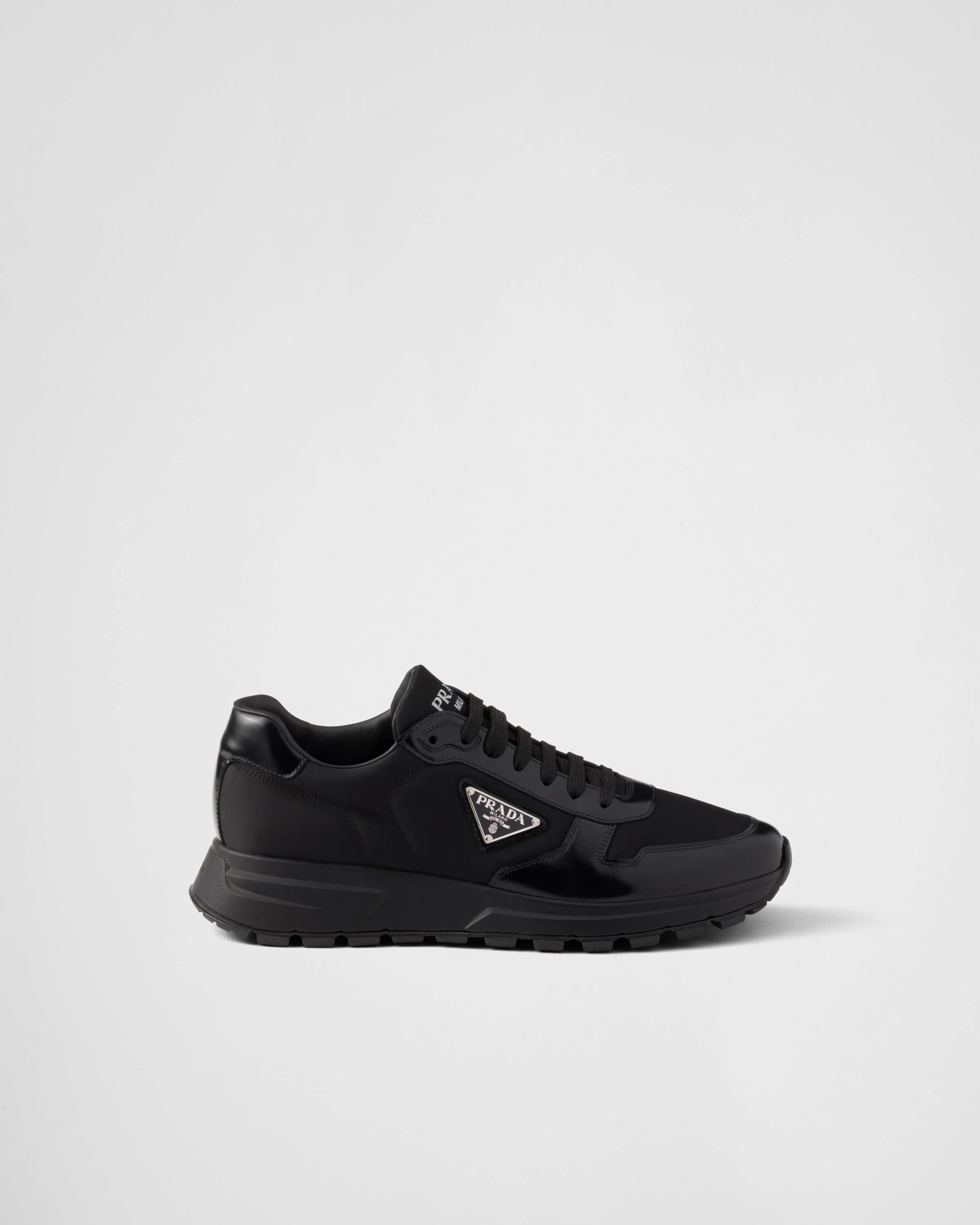 Basket Prada Noir en cuir brossé — vue 1