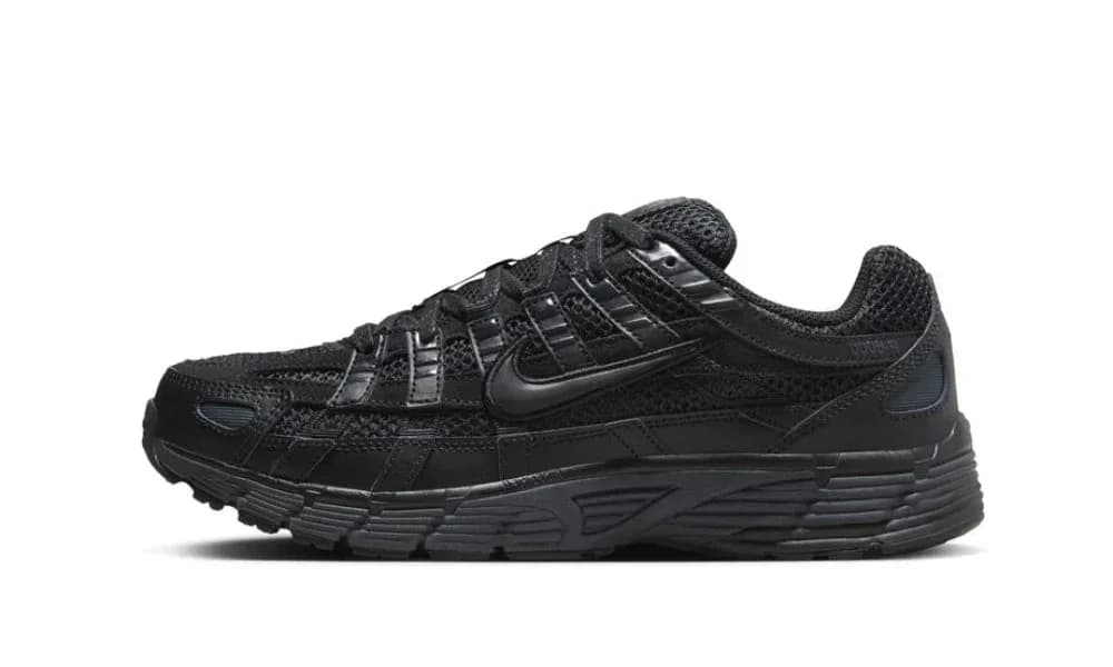 Nike P6000 Triple Black — vue 1