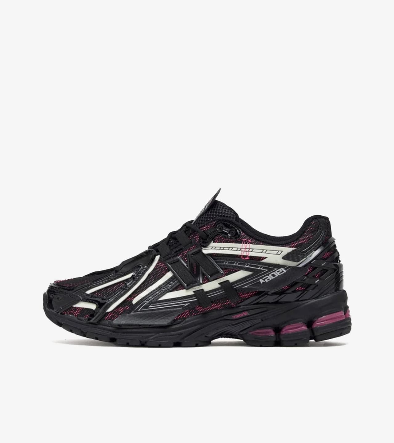 New Balance 1906A Black Pink — vue 1