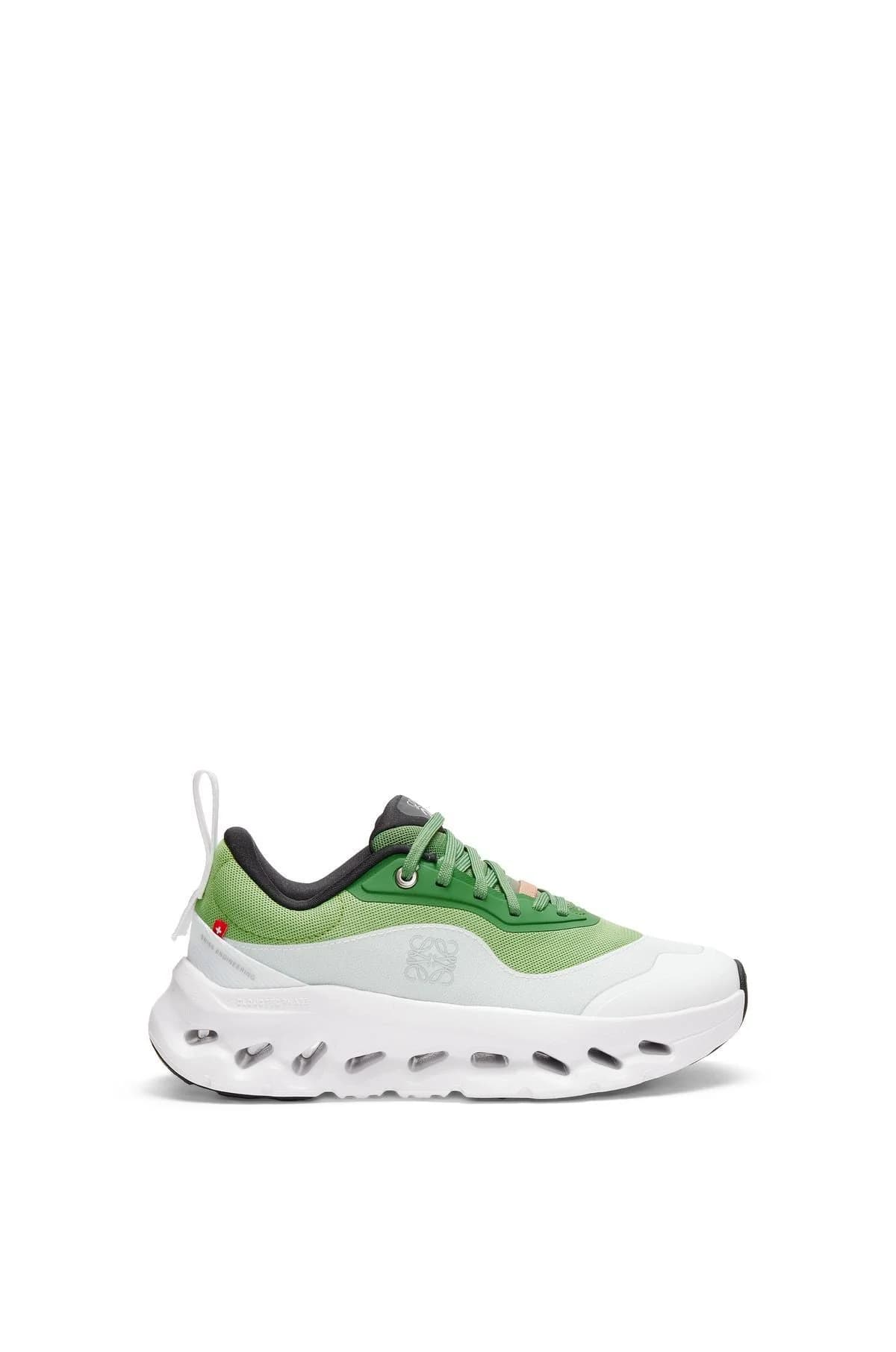 ON × LOEWE Cloudtilt — Vert / Kaki — vue 1