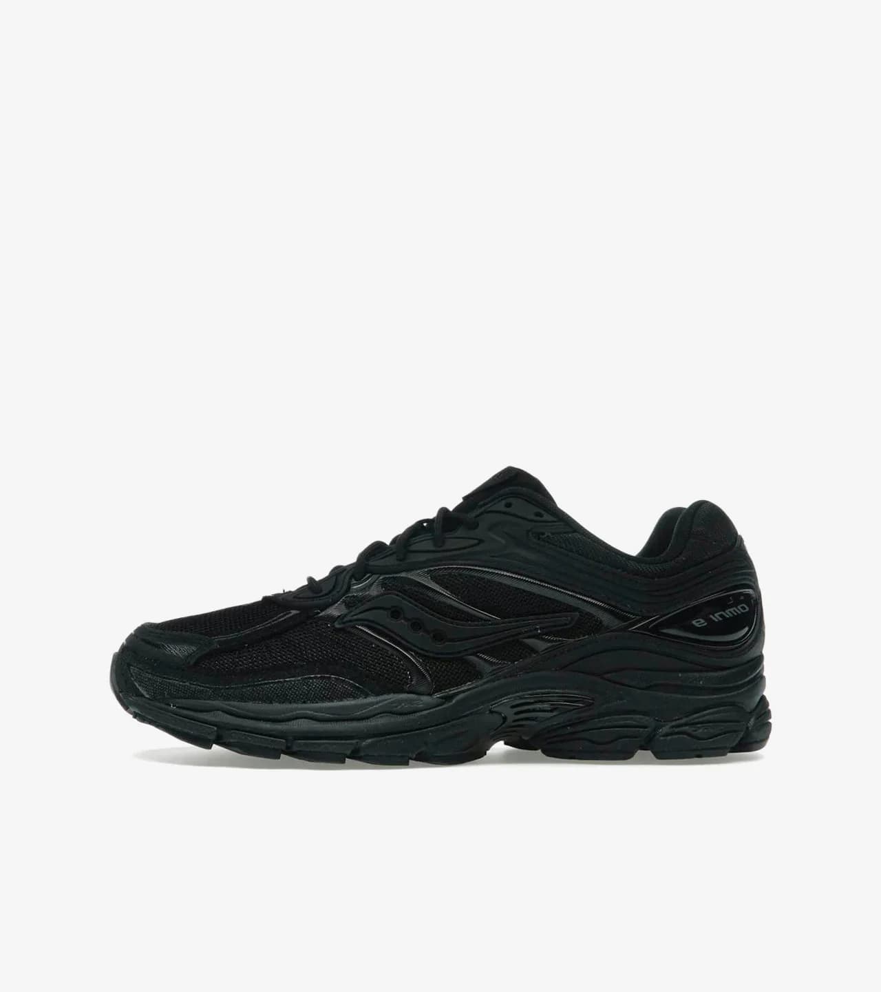 Saucony ProGrid Omni 9 Armor Black — vue 1
